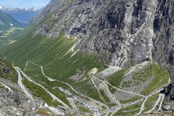 Trollstigen, een spectaculaire bergweg in Noorwegen.